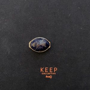 KEEP Collective Intuition stone in sodalite / silver